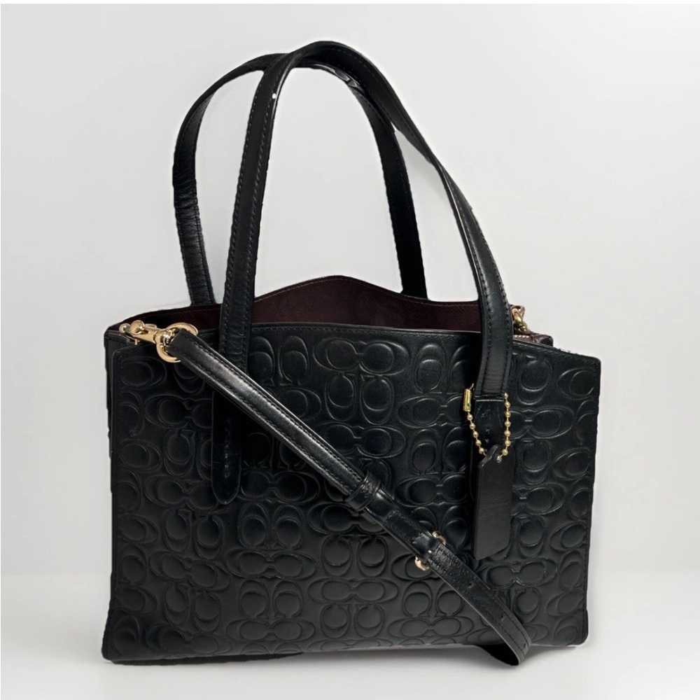 Coach Charlie Carryall 28 Women's Signature Leather Shoulder Bag - Gd/Black